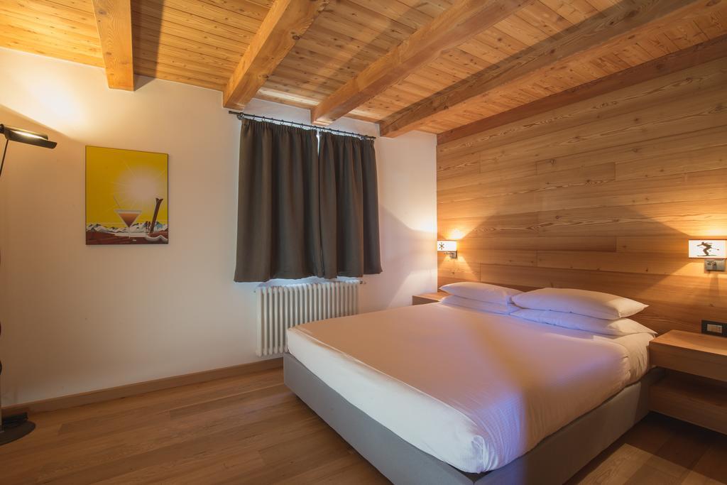 Hotel Centrale Peio Eksteriør billede
